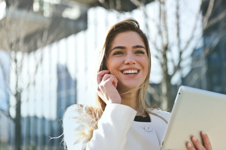 Write The Easiest Fundraising Cold Call Script (With Samples)