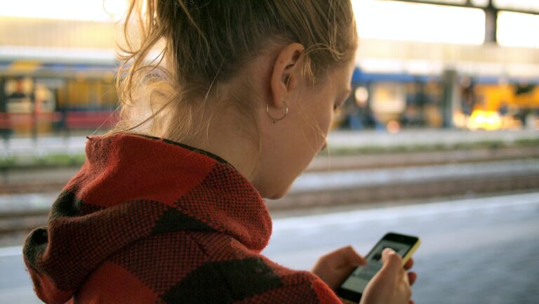 How To Use Text Messages For Church Outreach