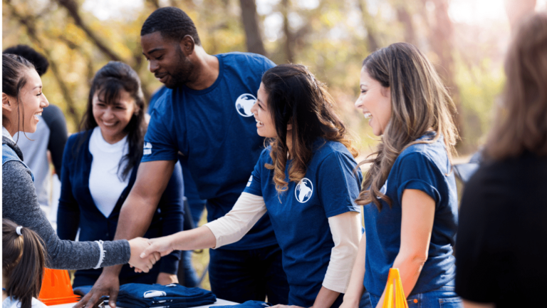 5 Tools and Tips for Keeping Event Volunteers Organized