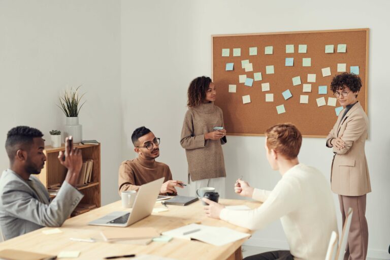 6 Steps to Creating the Perfect Crisis Communication Plan (Template Included)