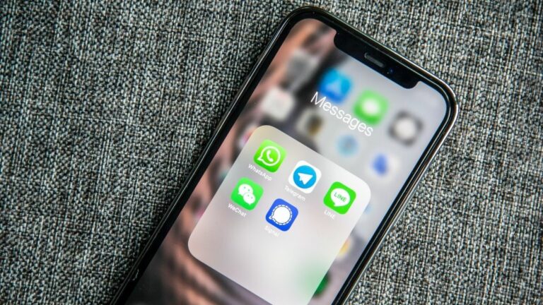 11 Top Features of a Political Texting Tool (+ Election Campaign SMS Message Templates)