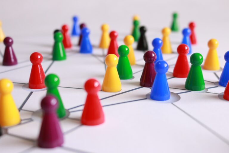 Top 10 Peer-to-Peer Fundraising Tools for Nonprofits in 2025