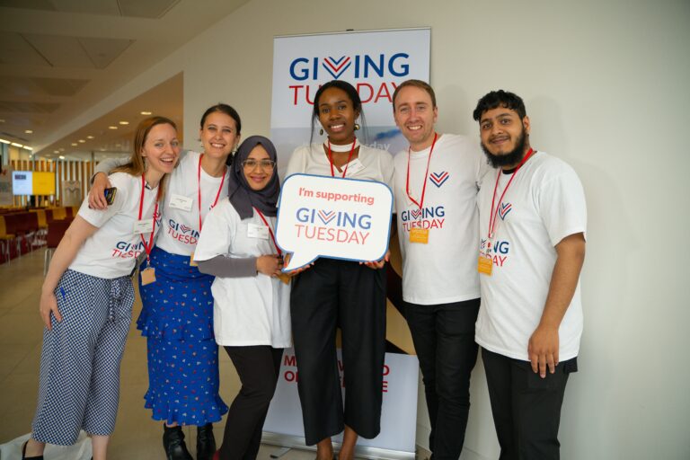 Try These 12 Amazing Giving Tuesday Social Media Posts & Ideas