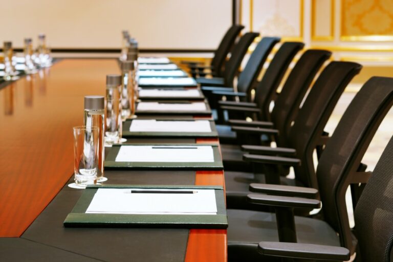 4 Tech Essentials for Successful Board Management in 2022