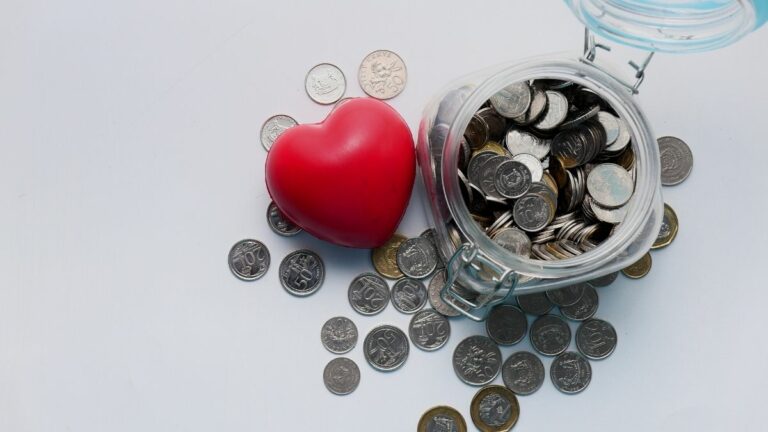 Gifts Programs For Grassroots Fundraising: A Quick Guide
