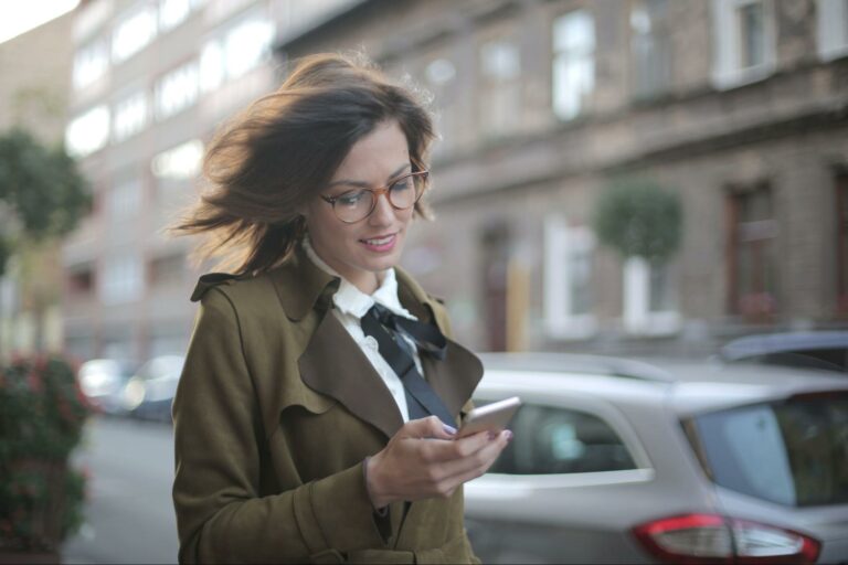 8 Best SMS Marketing Practices to Get Guaranteed Conversions