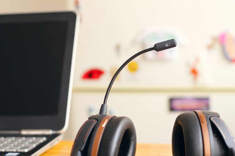The Complete Call Center Software Buyer Guide: What to Look Out For