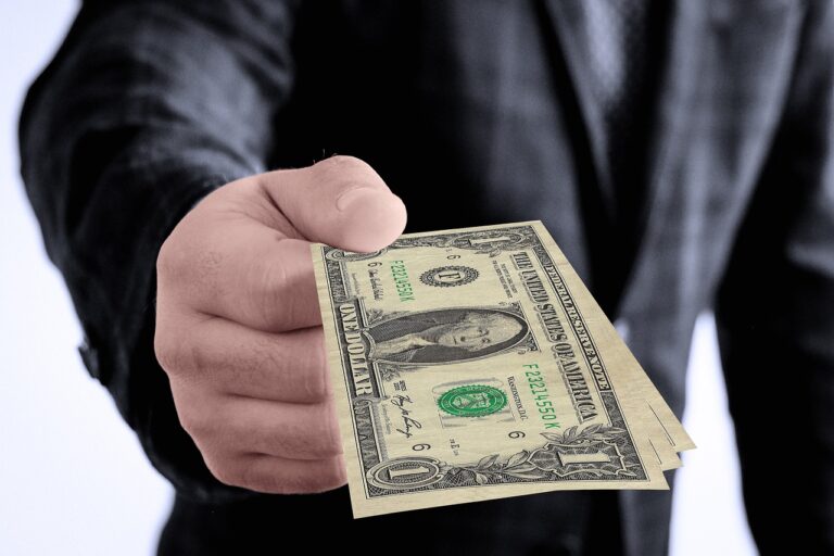 The ABCs of Political Donations: Tax, Tracking, and Limits
