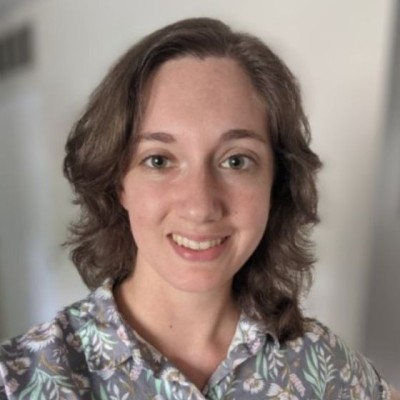 laura-marie-webinar-host